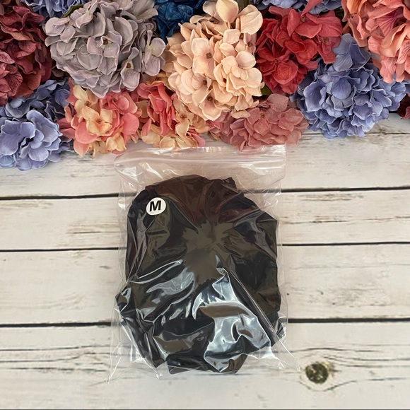 Sexy Black Criss Cross Bikini with Bandage Bottoms - Picture 15 of 16